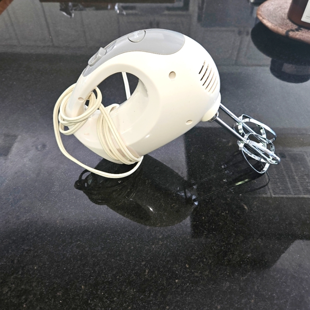 Hand Held Mixer
